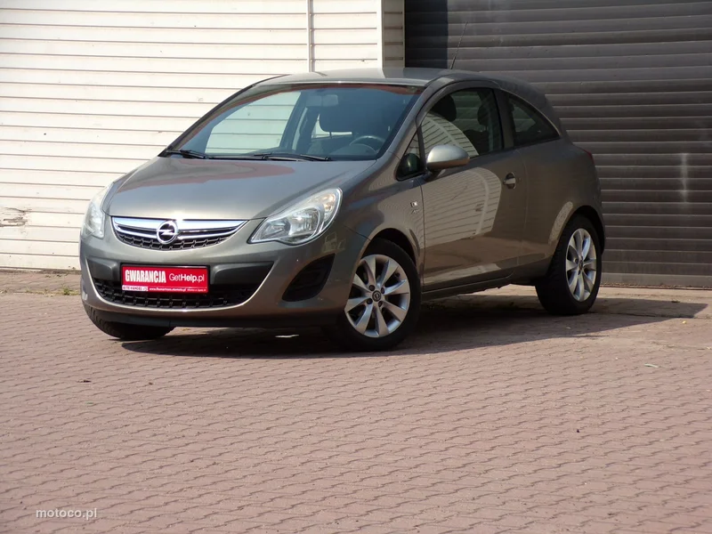 Opel Corsa D 8
