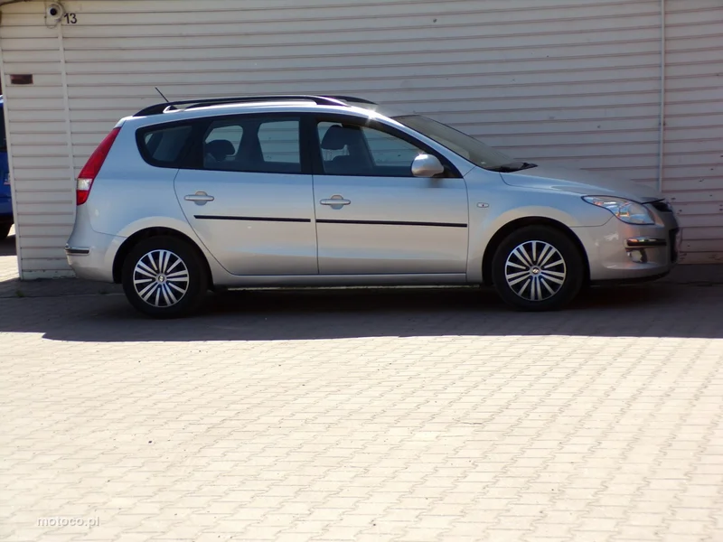 Hyundai i30 4