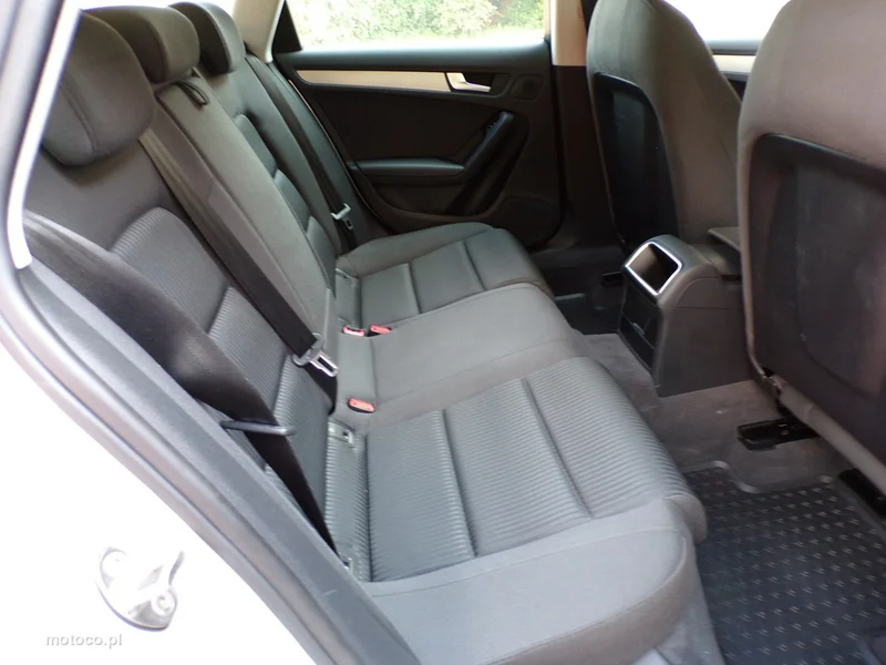Audi A4 B8 29