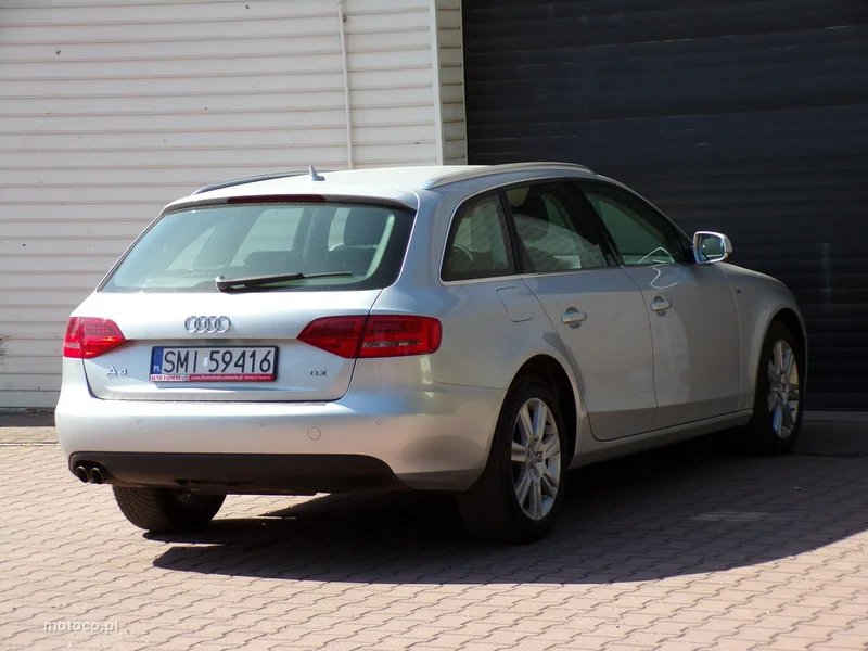 Audi A4 B8 7