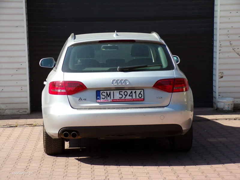 Audi A4 B8 8