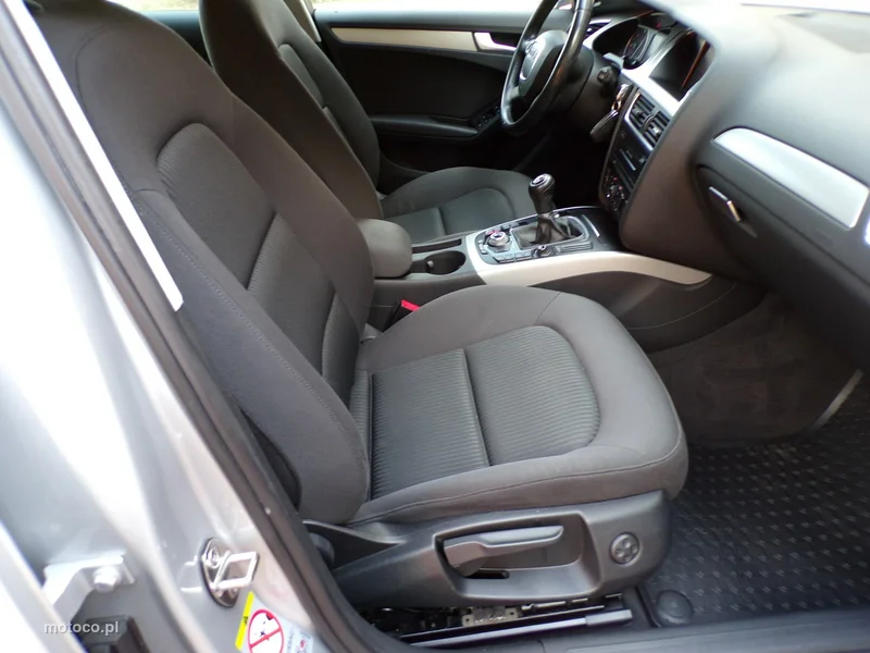 Audi A4 B8 21