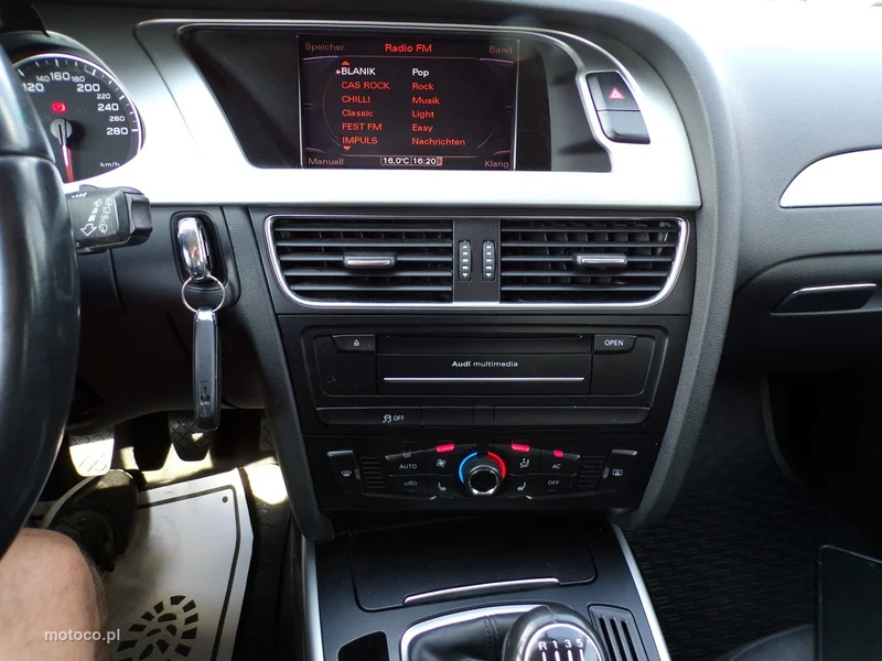 Audi A4 B8 28