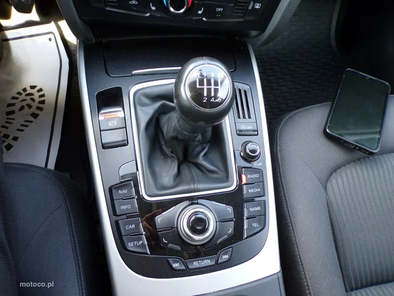 Audi A4 B8 29