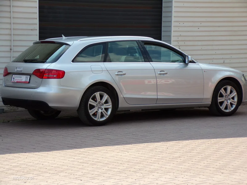 Audi A4 B8 5
