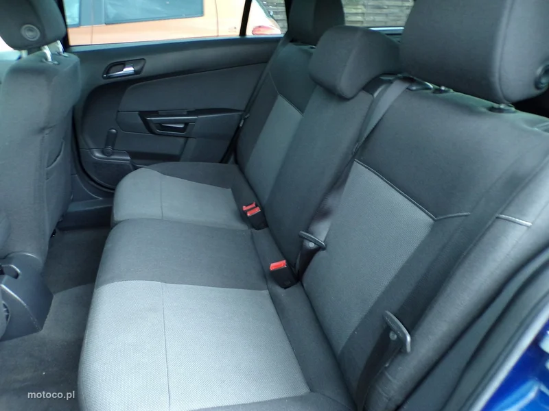 Opel Astra Sports Tourer 26