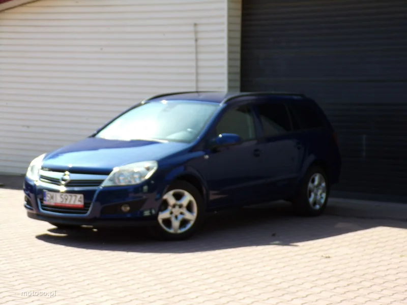 Opel Astra Sports Tourer 4