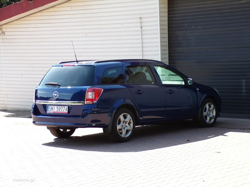 Opel Astra Sports Tourer 6