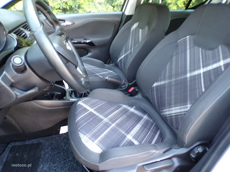 Opel Corsa E 19