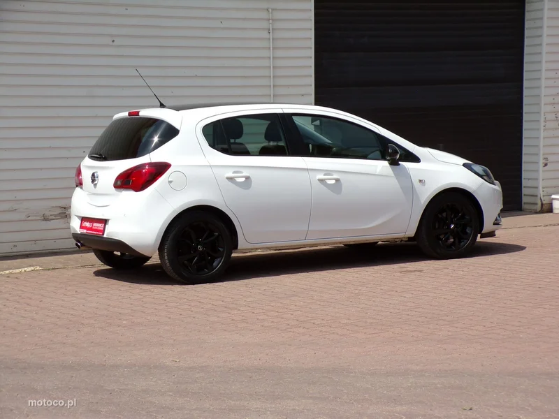 Opel Corsa E 7