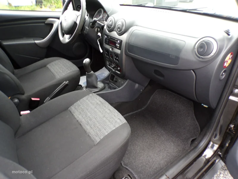 Dacia Duster 19
