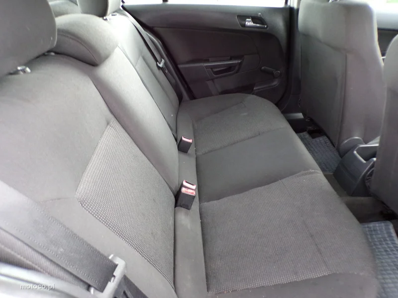 Opel Astra H 20