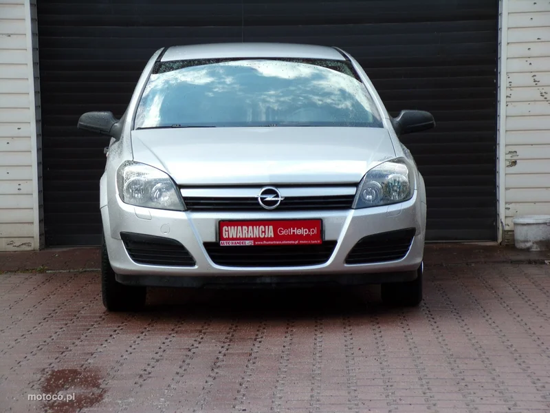 Opel Astra H 3