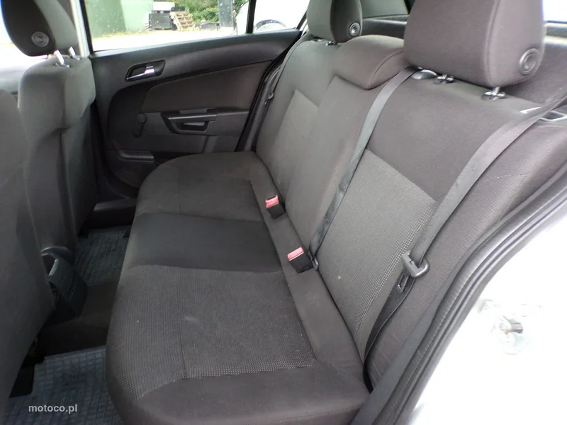 Opel Astra H 27