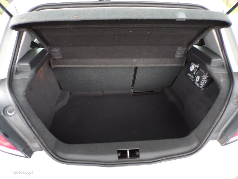 Opel Astra H 28