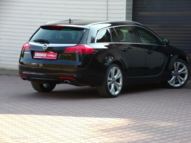 Opel Insignia A 11