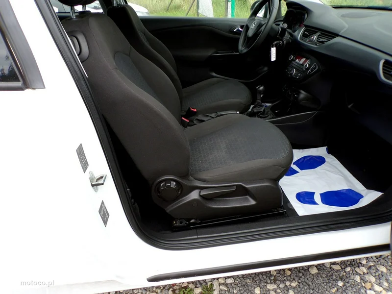 Opel Corsa E 15