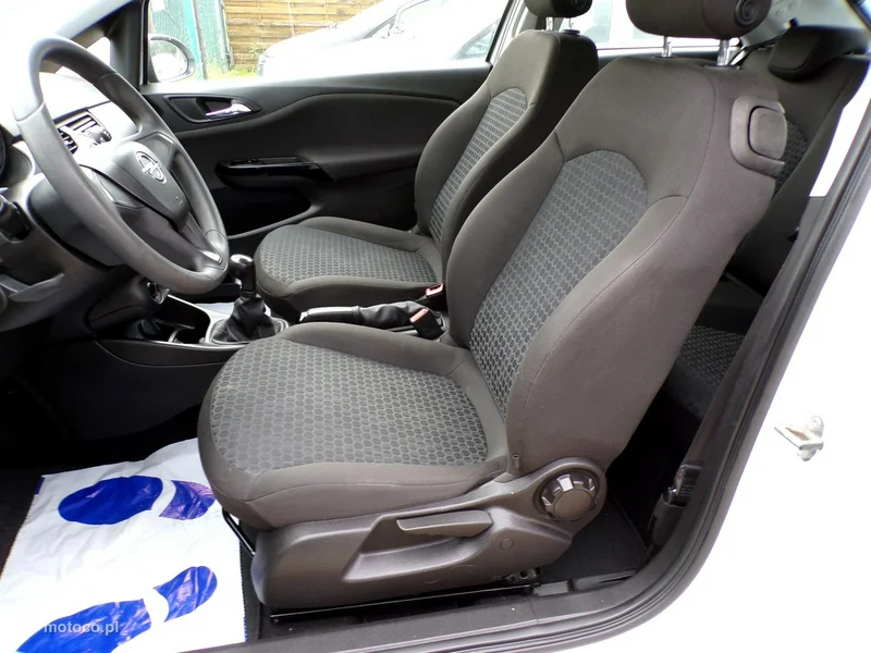 Opel Corsa E 17