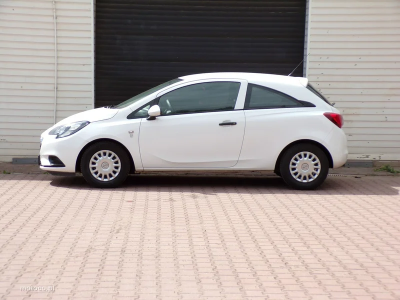 Opel Corsa E 8