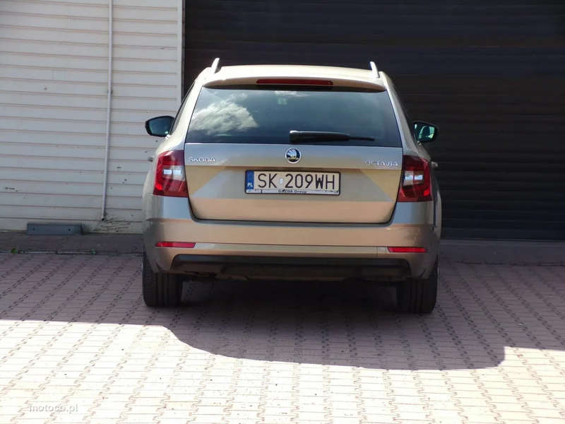 Skoda Octavia III 11