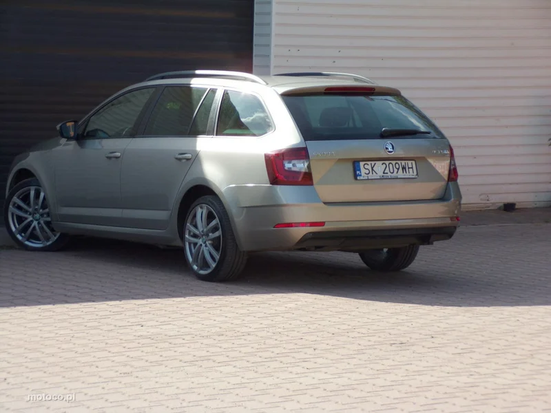 Skoda Octavia III 13