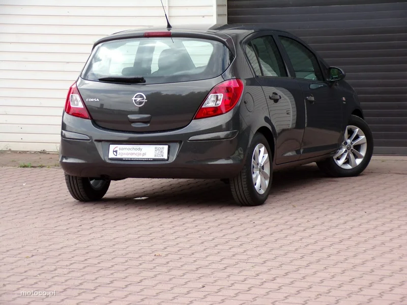 Opel Corsa D 15