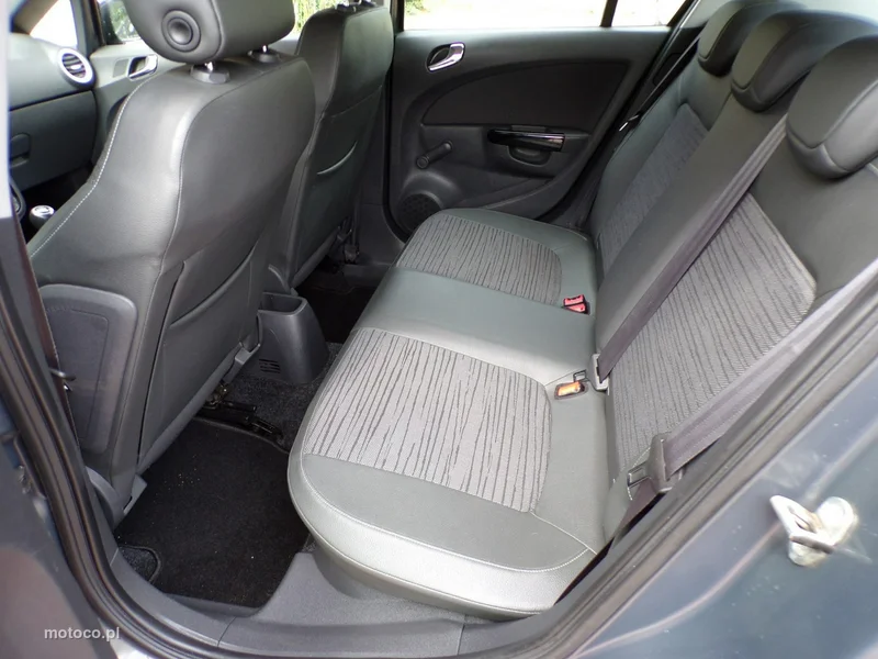 Opel Corsa D 21