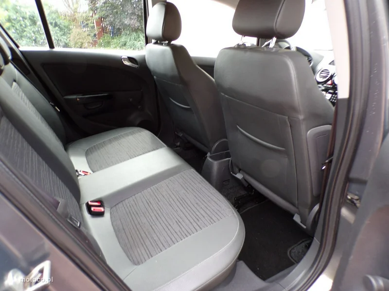Opel Corsa D 28