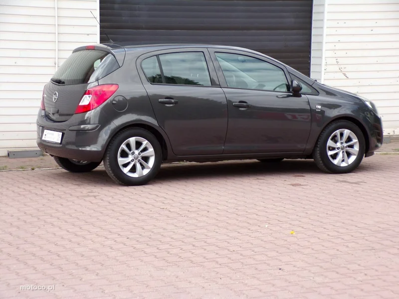 Opel Corsa D 5