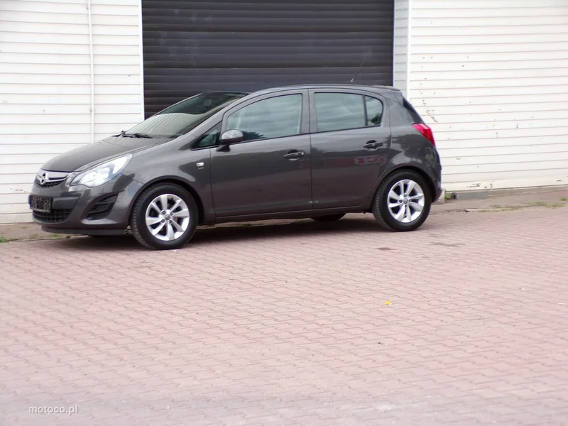 Opel Corsa D 9