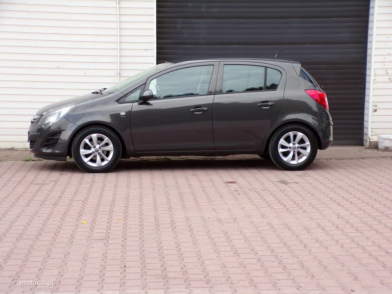 Opel Corsa D 10