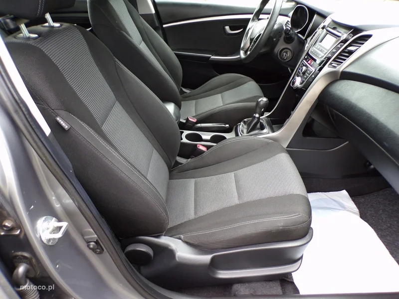 Hyundai i30 27