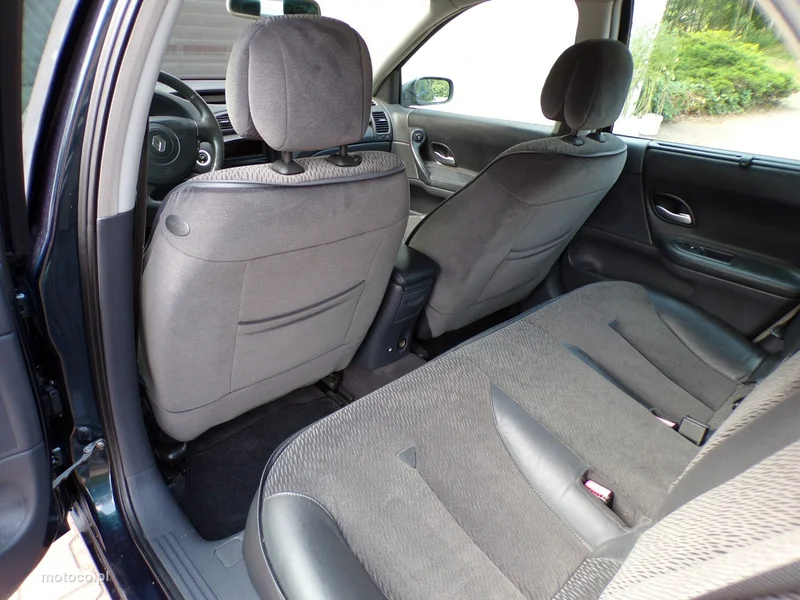 Renault Laguna II 22