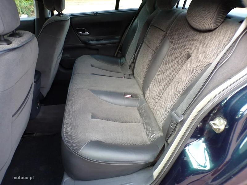 Renault Laguna II 24