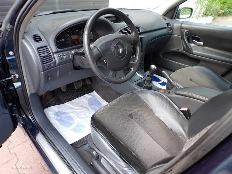 Renault Laguna II 31