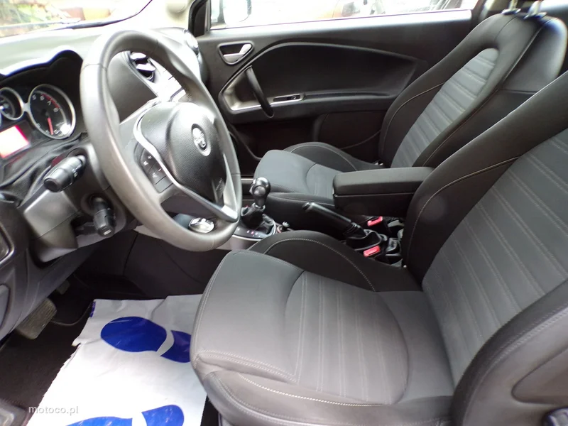 Alfa Romeo MiTo 24