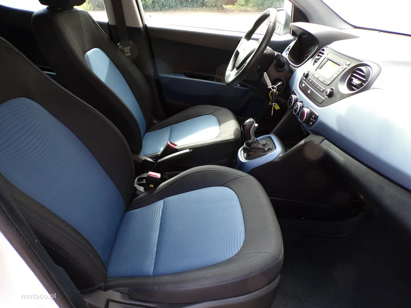 Hyundai i10 18