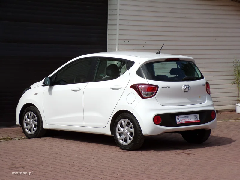 Hyundai i10 10