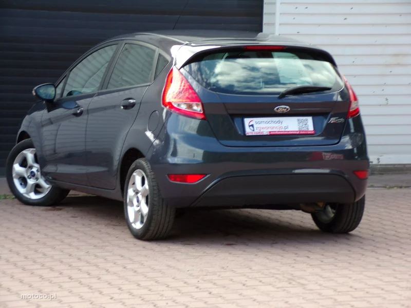 Ford Fiesta VI 13