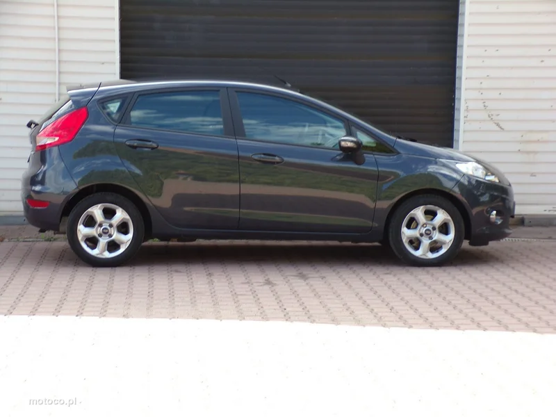 Ford Fiesta VI 3