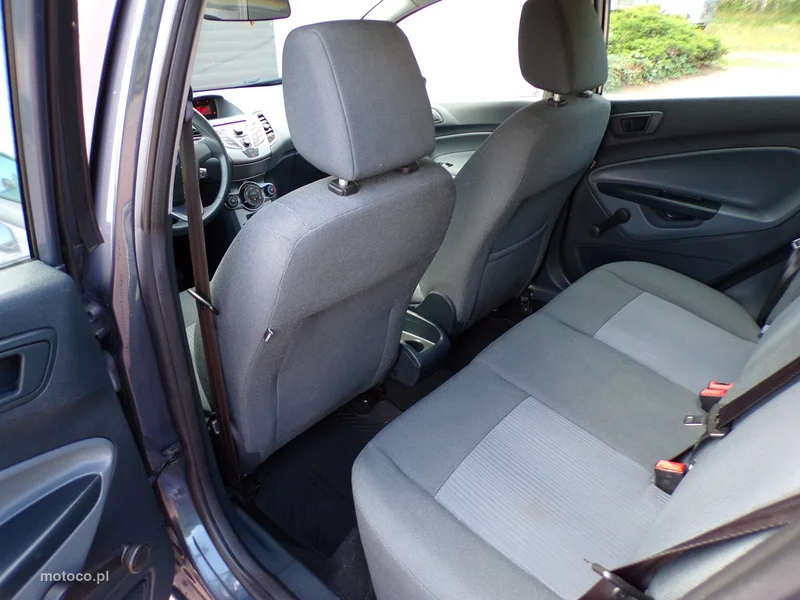 Ford Fiesta VI 27