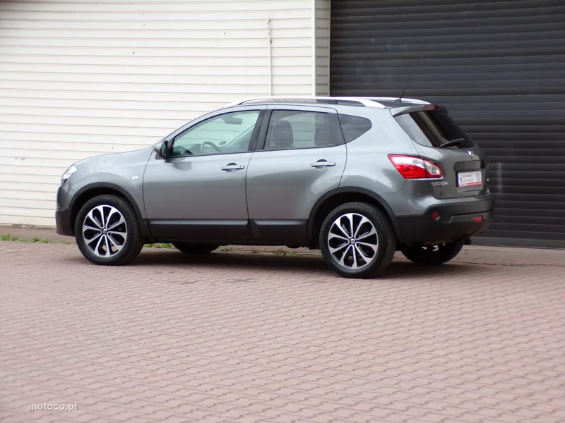 Nissan Qashqai 11