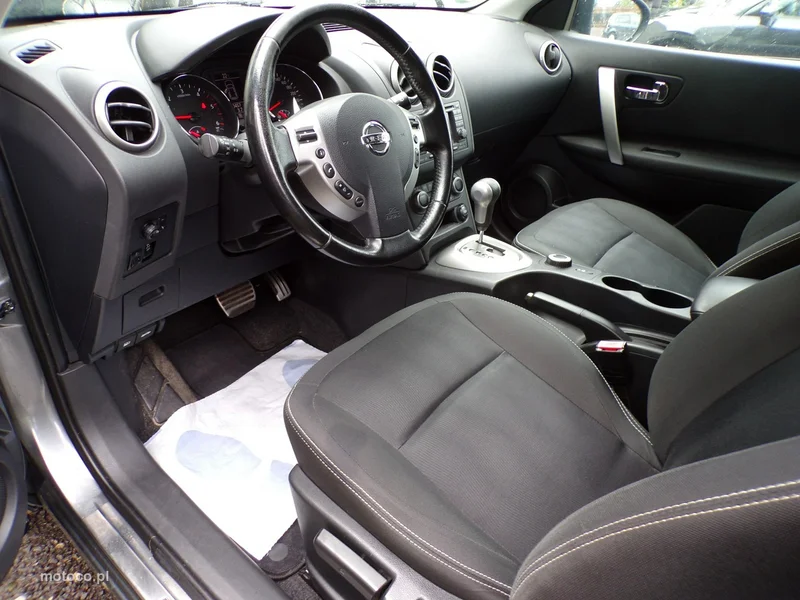 Nissan Qashqai 20