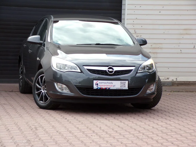 Opel Astra J 2