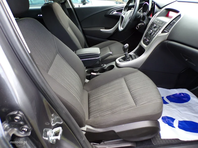 Opel Astra J 20