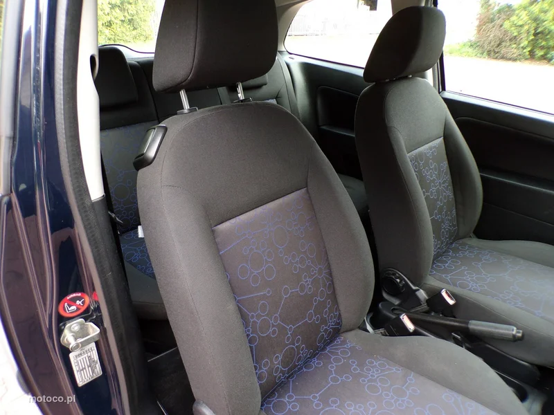 Ford Fiesta V 22