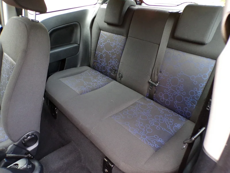 Ford Fiesta V 23