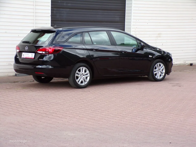 Opel Astra K 13
