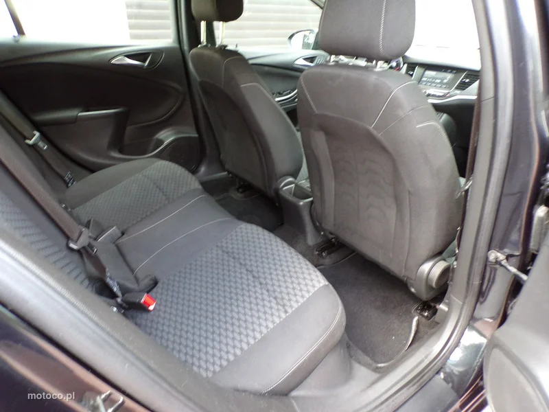 Opel Astra K 24