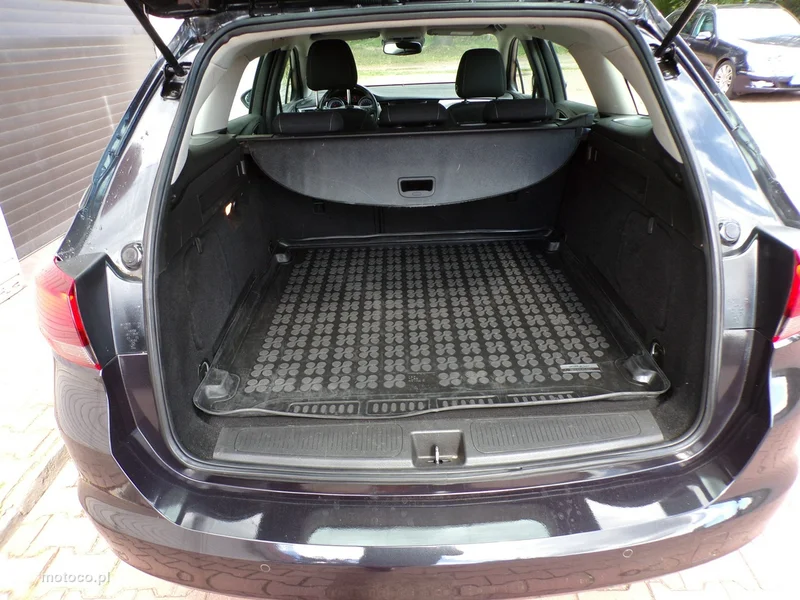 Opel Astra K 27